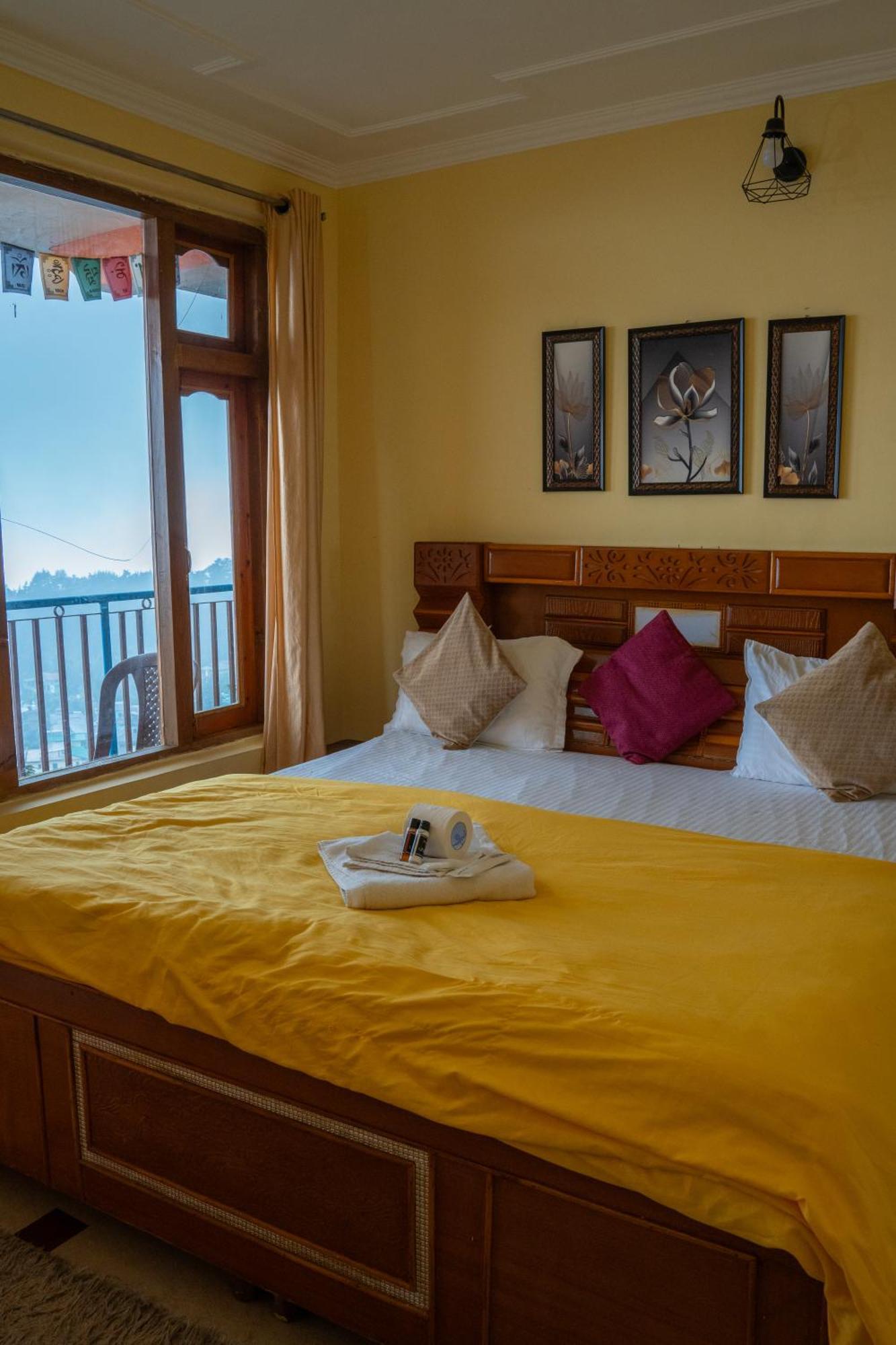 Bed and Breakfast The Unmad - Dharamkot Dharamshala Esterno foto