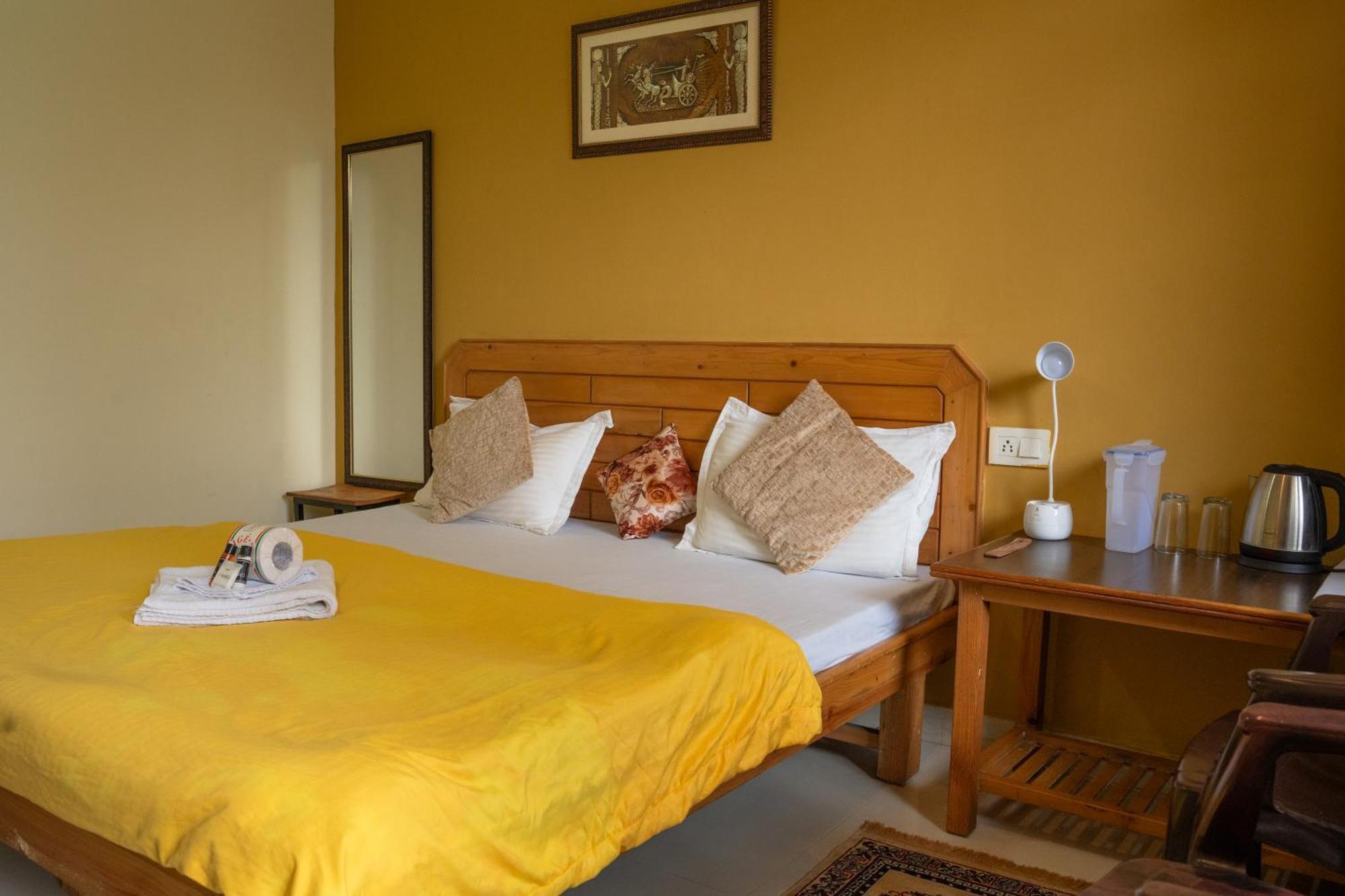 Bed and Breakfast The Unmad - Dharamkot Dharamshala Esterno foto