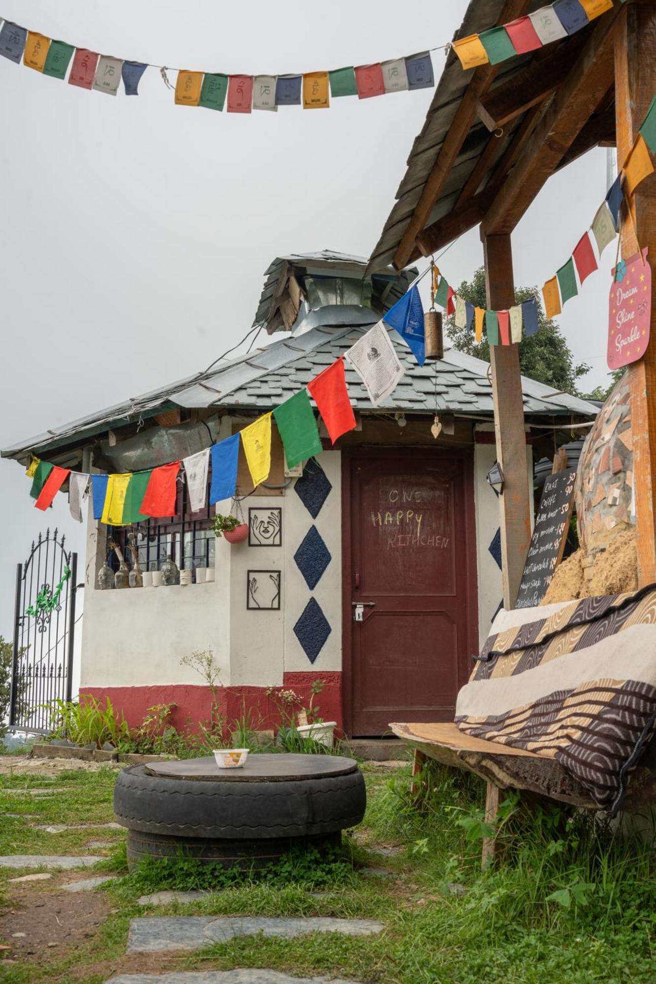 Bed and Breakfast The Unmad - Dharamkot Dharamshala Esterno foto