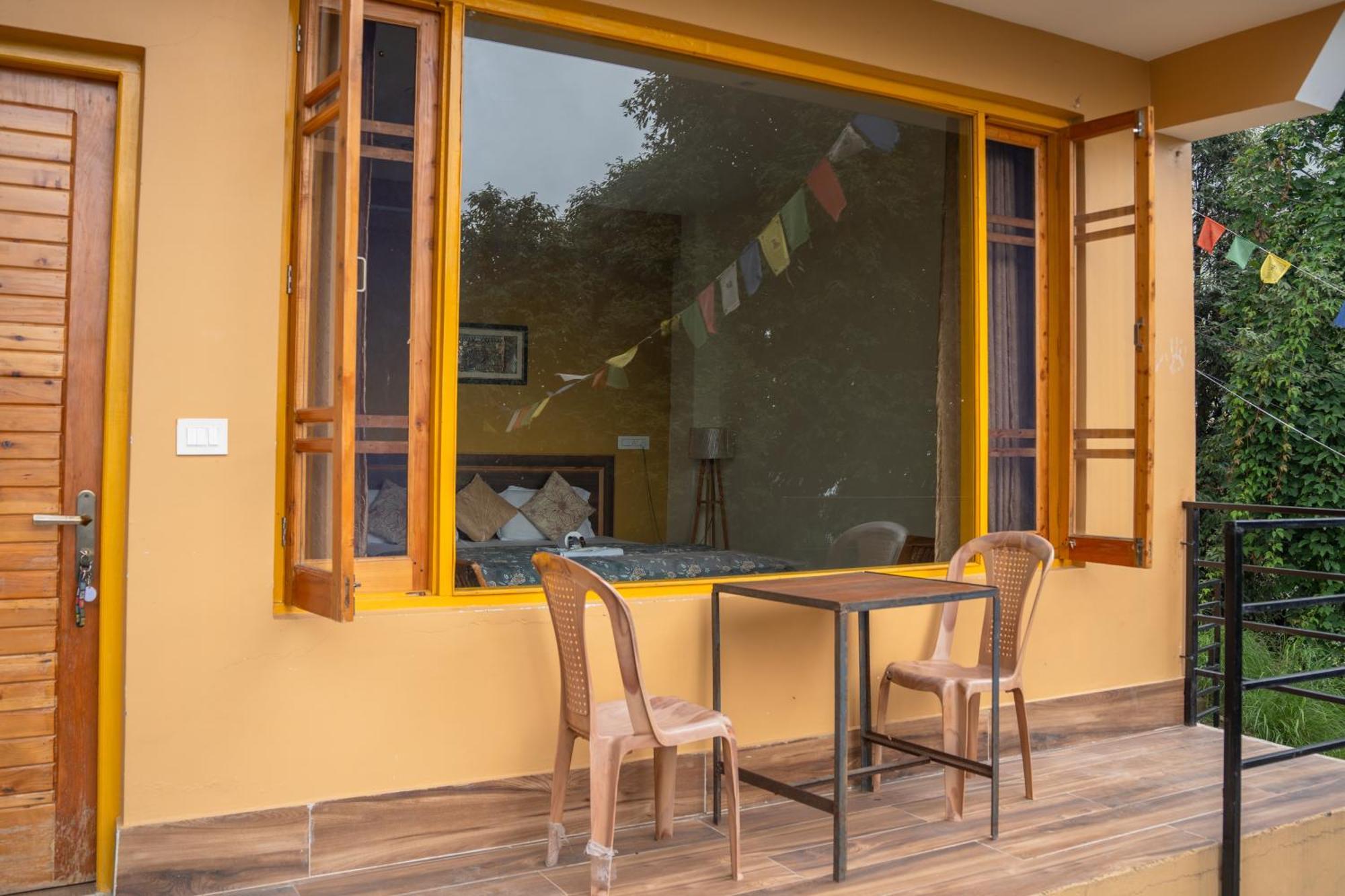 Bed and Breakfast The Unmad - Dharamkot Dharamshala Esterno foto